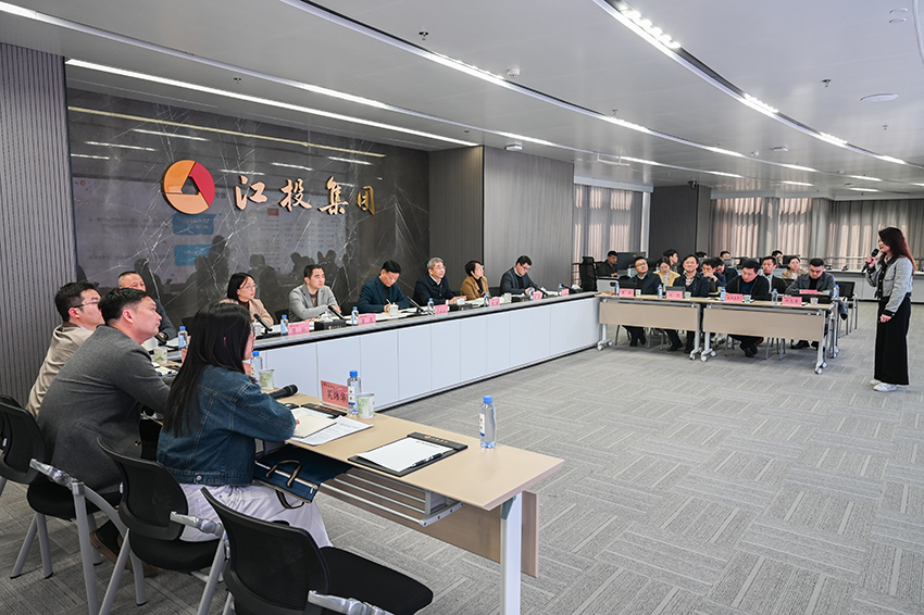 20250320-省国资委领导调研-3.JPG